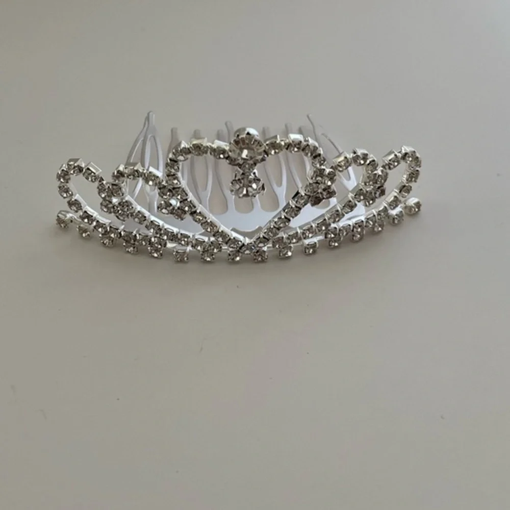 Clip In Tiara - NWOT